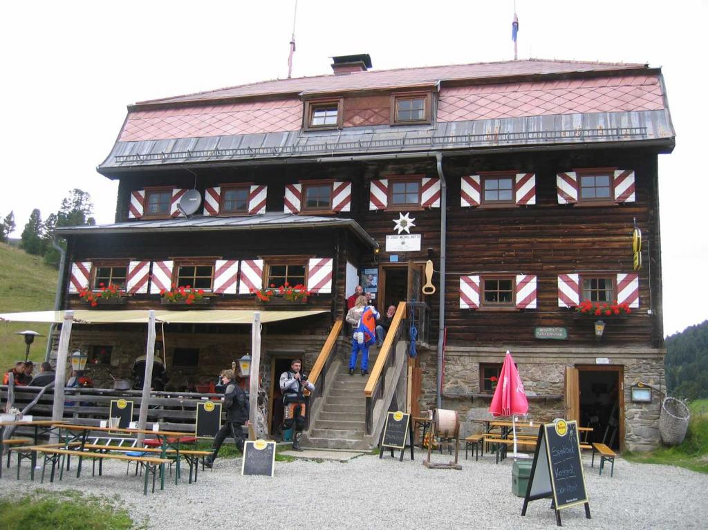 4.LC8.info_zwiebelfisch_099.JPG