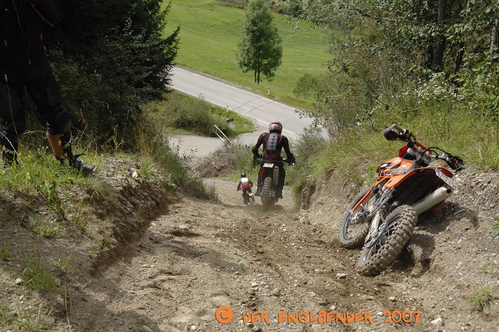 KTM 20070044.jpg