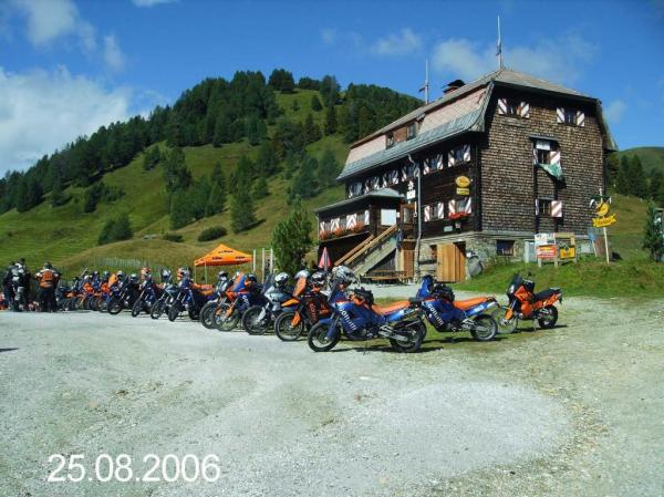 4.LC8.info_Blueray_002.JPG