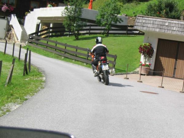 4.LC8.info_zwiebelfisch_090.JPG