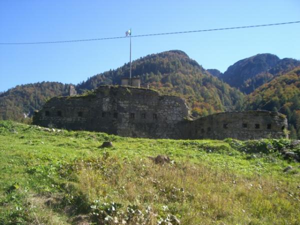 Altes Fort in Italien kurz vor der Grenze zu Slovenien.JPG